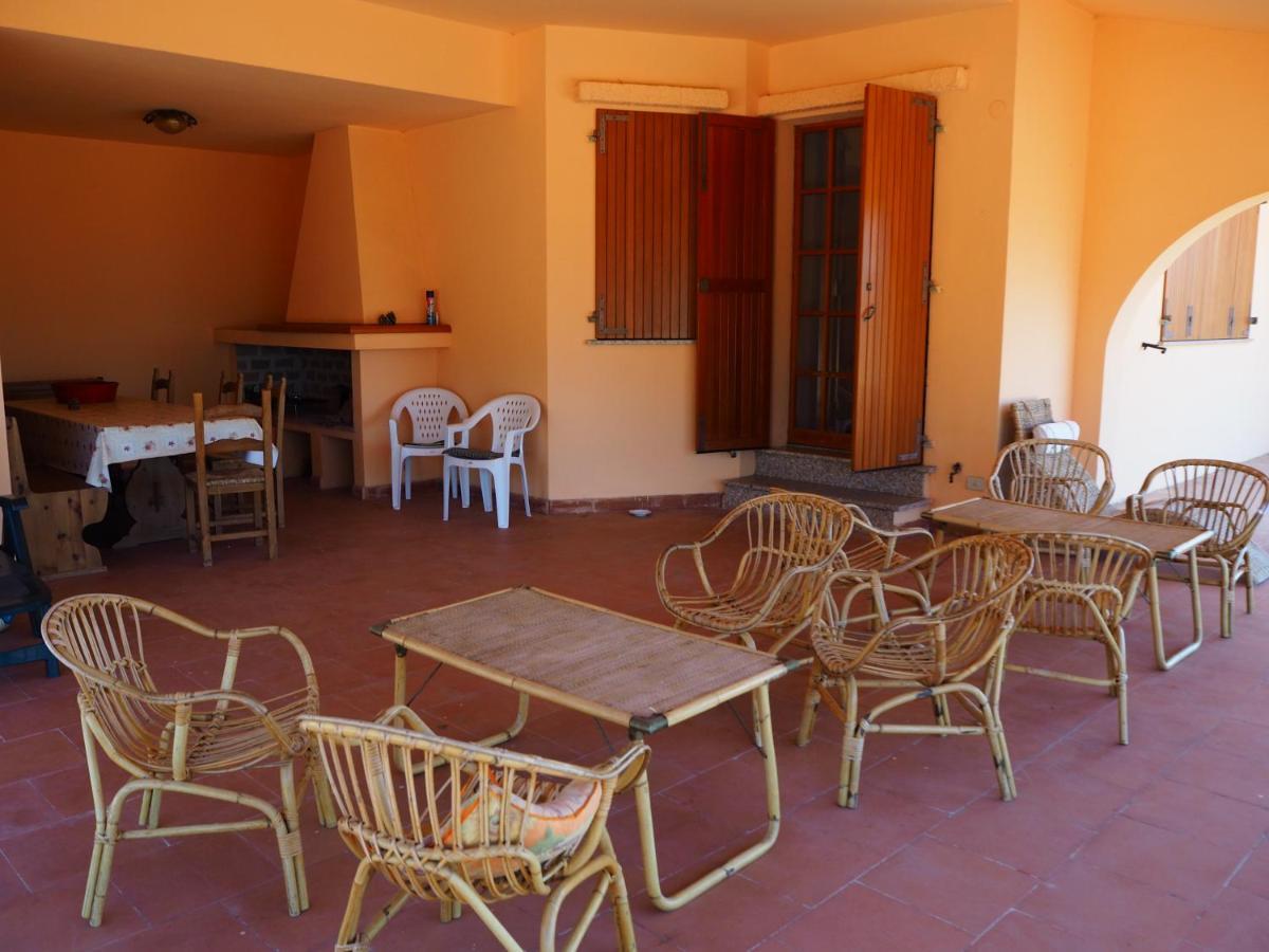 Villa Jolies Viddalba Habitación foto